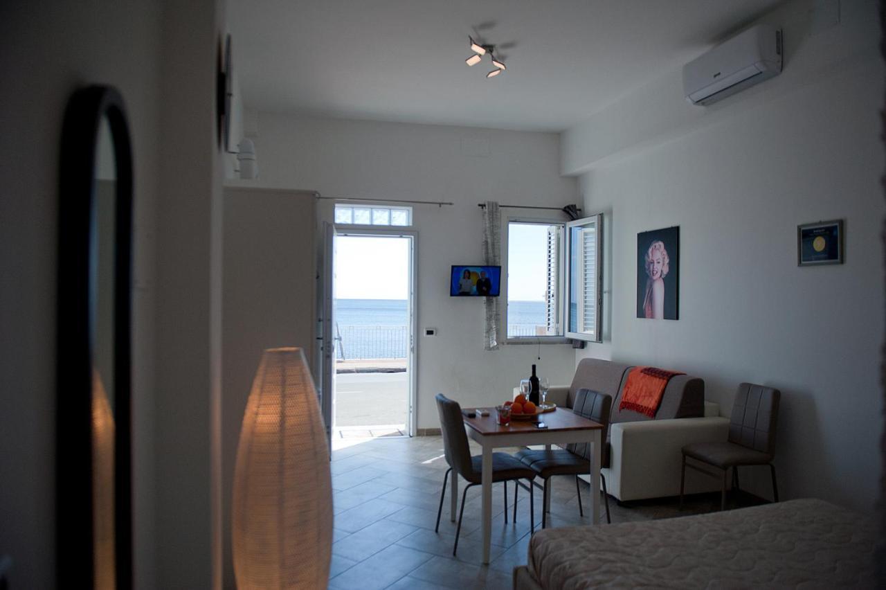 Taormina Holidays Giardini Naxos Εξωτερικό φωτογραφία