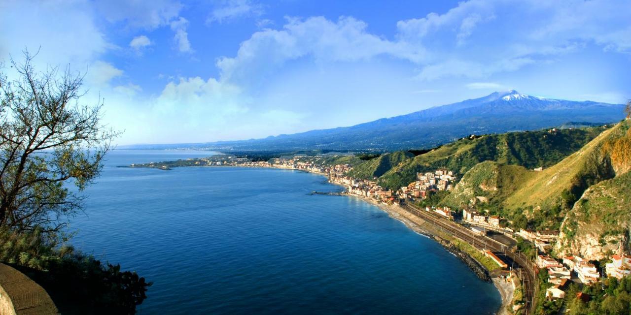 Taormina Holidays Giardini Naxos Εξωτερικό φωτογραφία